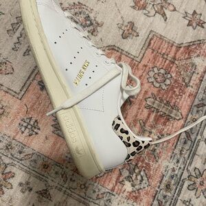 Adidas lether snickers